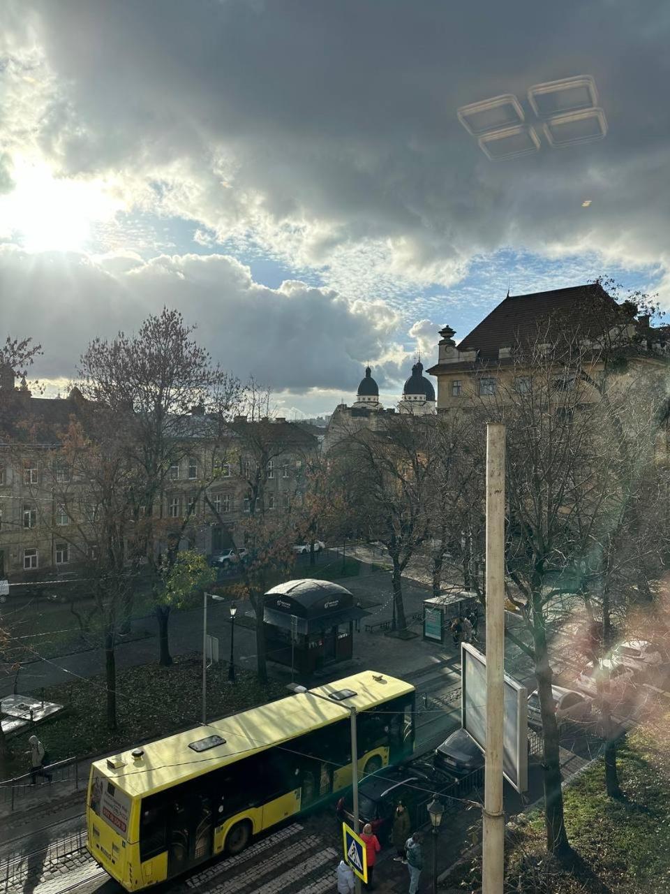 Apartment Vip Virmenska Street Lwów Zewnętrze zdjęcie